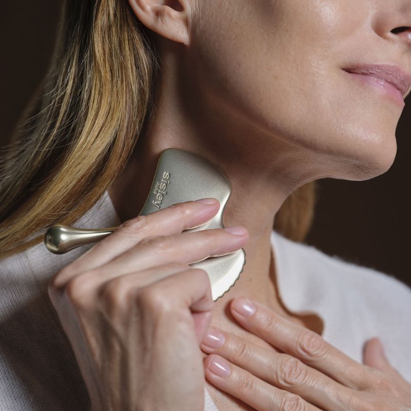 Sisley Ginkgo Gua Sha